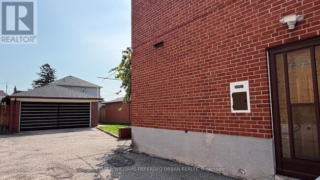 Photo - 3 Duckworth St