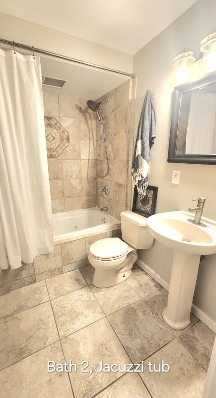 Photo - 3697 Floretta St