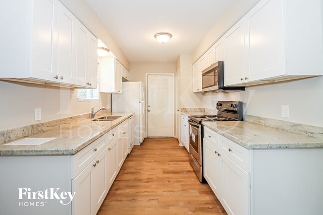 Photo - 15818 Nutcracker Ct