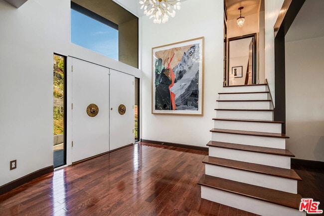 Photo - 9234 Kinglet Dr