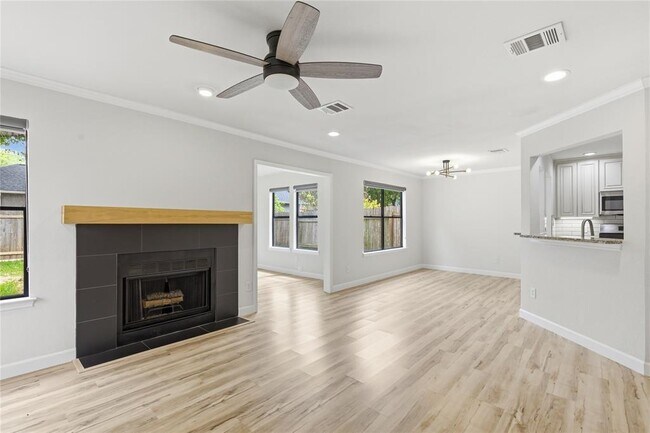 Photo - 2326 Dowd Ln