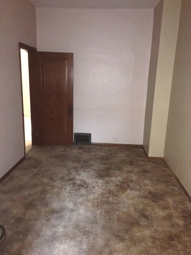 Photo - 217 2nd St NE Unit 217