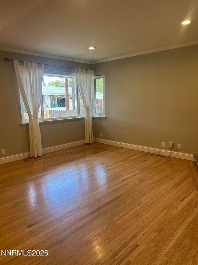 Photo - 1250 Charles Dr