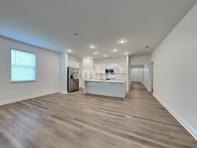 Photo - 1675 Soapstone Rd