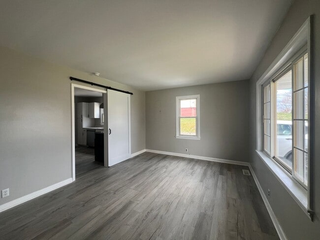 Photo - Newly renovated 3 bed and 1 bath house near ETSU and VA