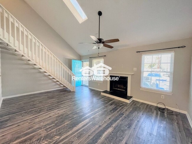 Photo - 2421 Sedgewick Dr