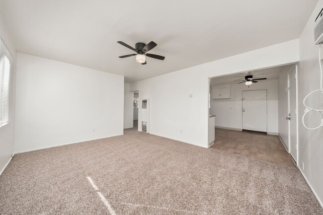 Photo - Cozy 2 Bedroom Home for Rent - Availabe Now