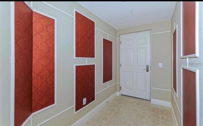 Photo - 800 N Tamiami Trl Unit 506