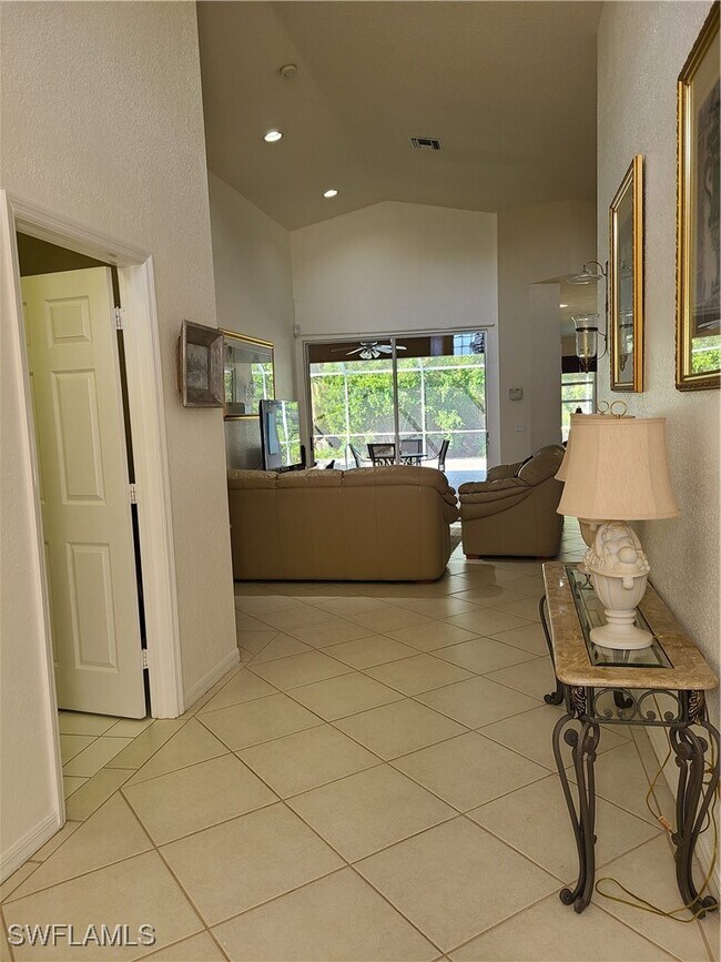 Photo - 745 Crossfield Cir