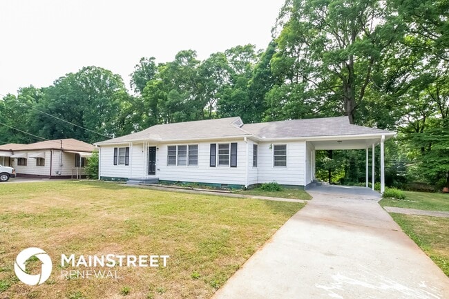 Photo - 160 Mathews Cir SE