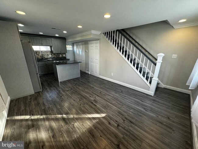 Photo - 5411 8th Pl S