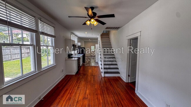 Photo - 2839 Palmer Ave