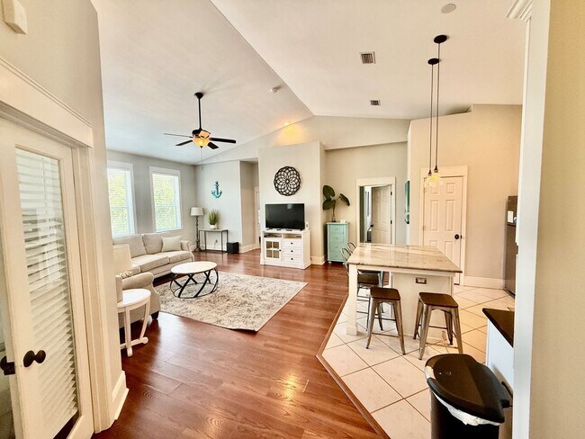 Photo - 122 Shore Bird Dr Unidad #824