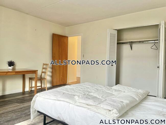 Photo - 80 Gardner St Unit 24