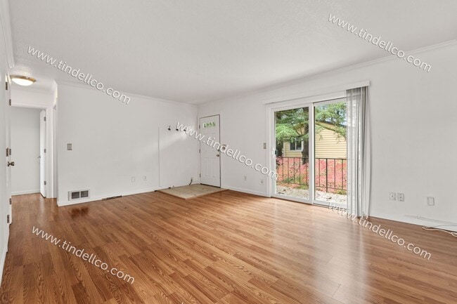 Photo - $500 OFF! Charming Upstairs 2BD/1BA in the Heart of Multnomah Village- Water, Sewer & Garbage Inc...