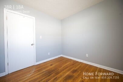 Photo - 1515 Thames Dr