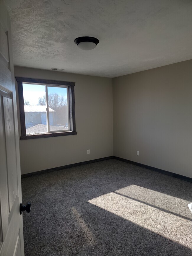 Bedroom - 812 E 5th St Unit #2