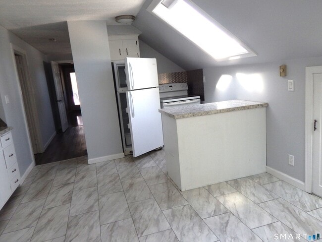 91 Holden St