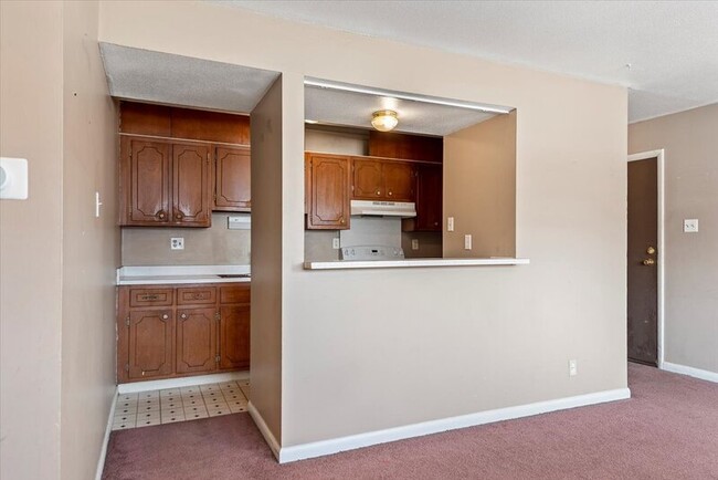 Photo - 117 S Elder Ln