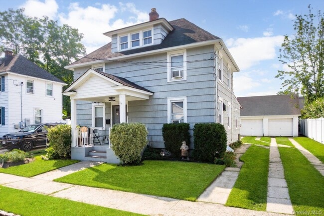 Photo - 20 Waldo Ave