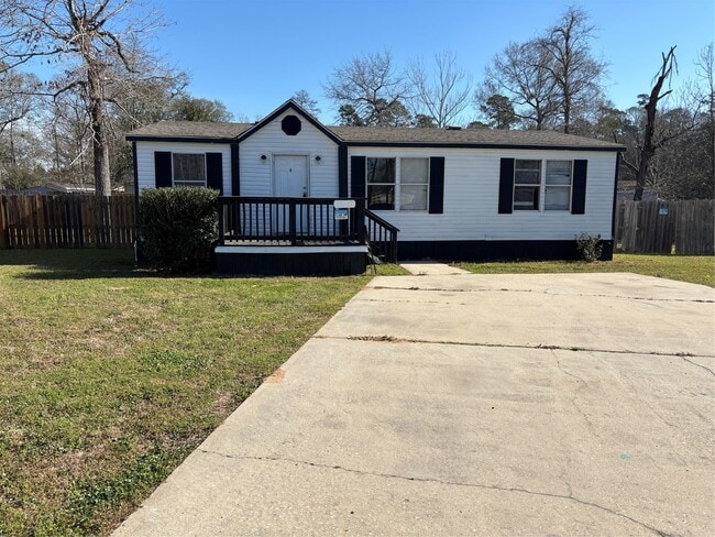 Building Photo - 16509 Brittany Way