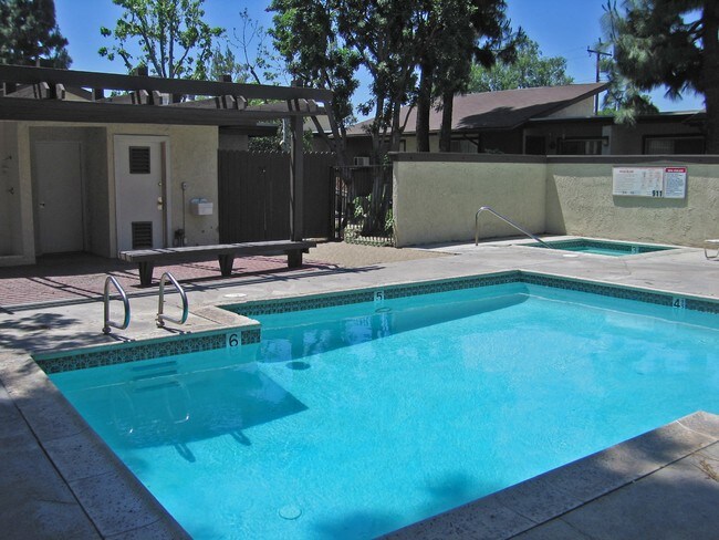 Pool - Cypress Villa Apartments