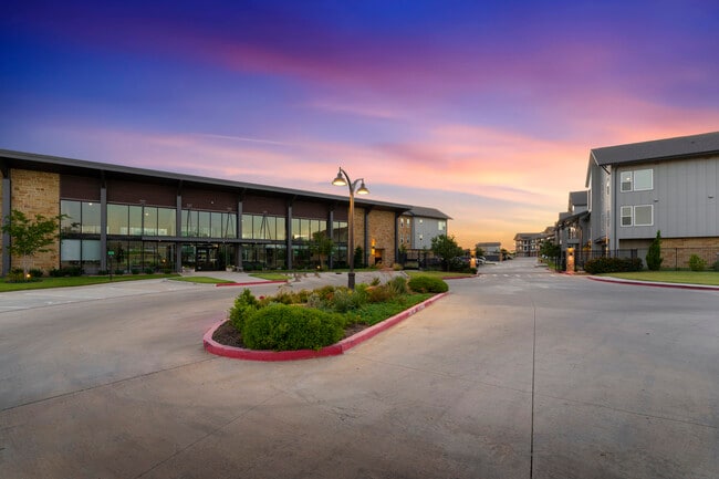 Photo - Slide North Apartments 11