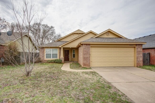 Bixby Schools - 3 bedroom split plan - Bixby Schools - 3 bedroom split plan House
