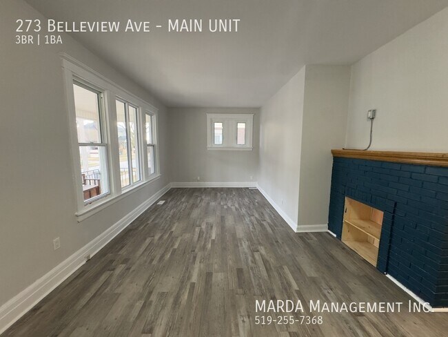Photo - NEWLY RENOVATED 3BED/1 BATH - WALKERVILLE + HYDRO, 60% GAS & WATER! Unit MAIN