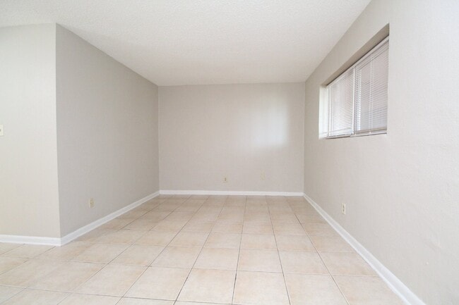 Photo - Updated 1-Bedroom Condo in Bay Winds – Wat...