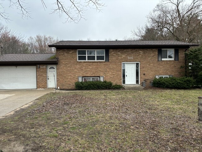 Building Photo - 509 136th Ave