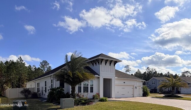 Photo - 26 Antila Wy.