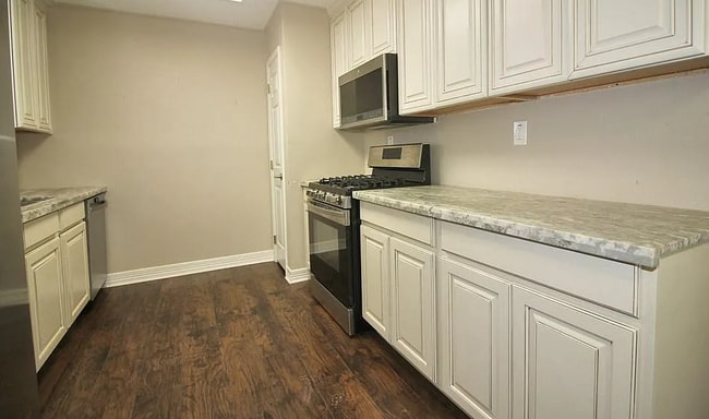 Photo - 9260 Josey St