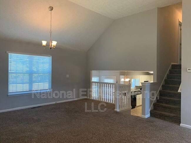 Photo - 237 Vineyard Ridge Dr