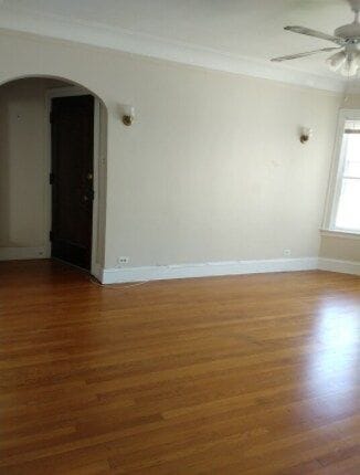 Photo - 1914 W Morse Ave