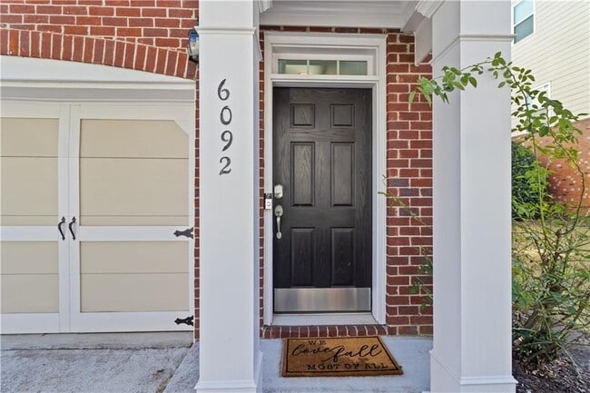 Photo - 6092 Indian Wood Cir