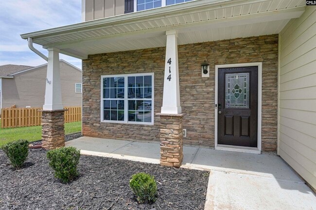 Photo - 414 Tulip Way
