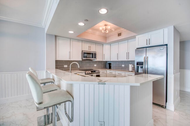 Photo - 2650 Lake Shore Dr Unit 2303