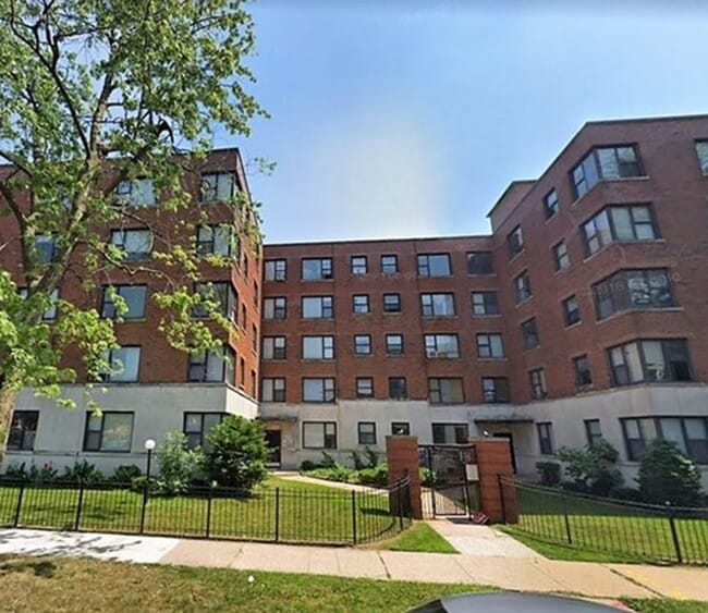 Building Photo - South Shore 1bed/1bath Unit 201