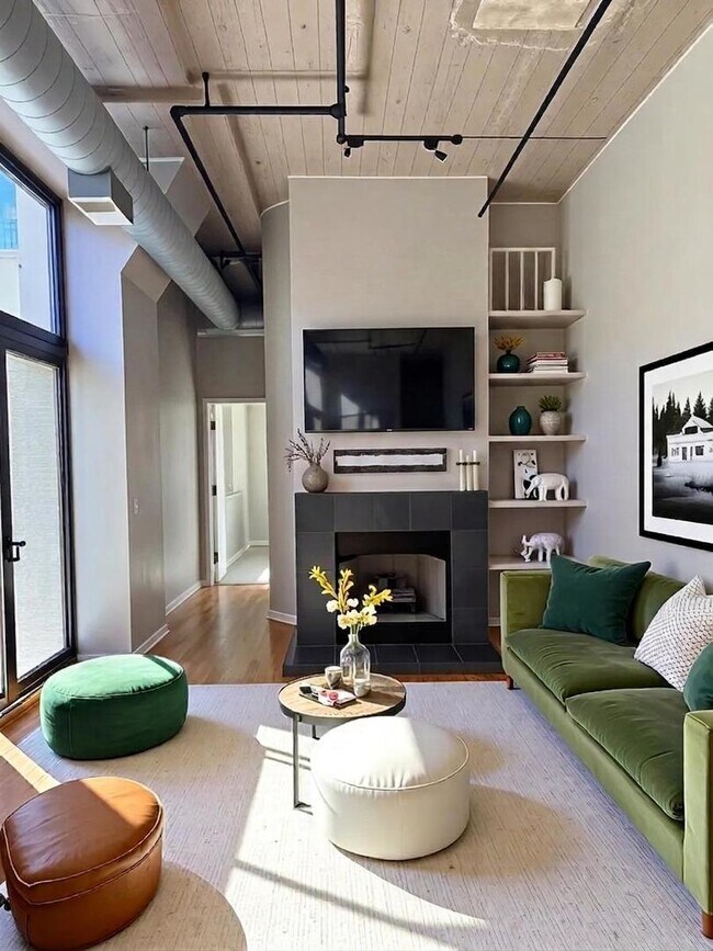 758 N Larrabee St Unit 831