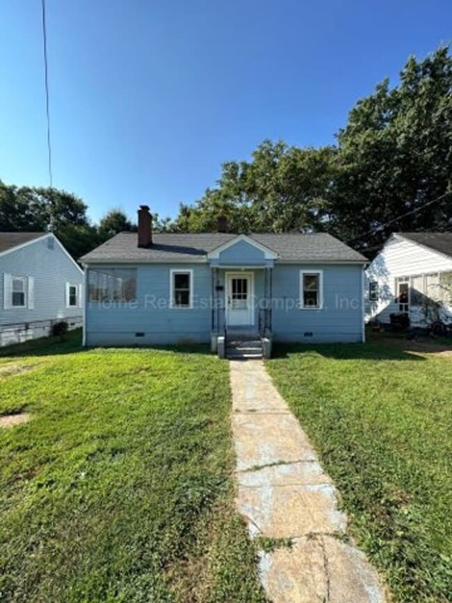 Building Photo - 720 W. 26th Street