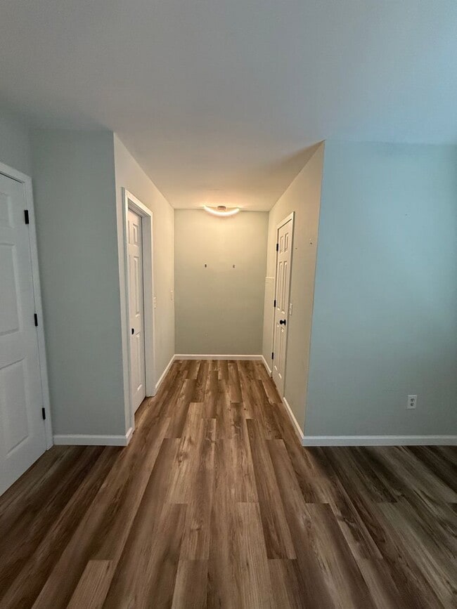 Photo - 4184 Balmoral Ct