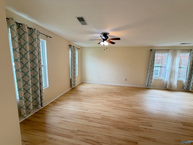 Photo - 222 Ivyleaf Dr