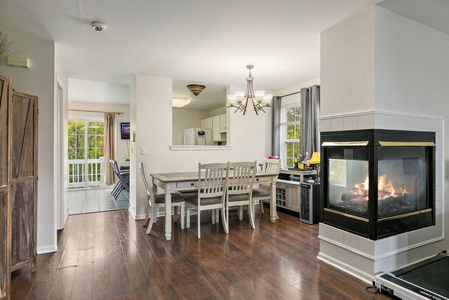 Photo - 361 Holiday Ln