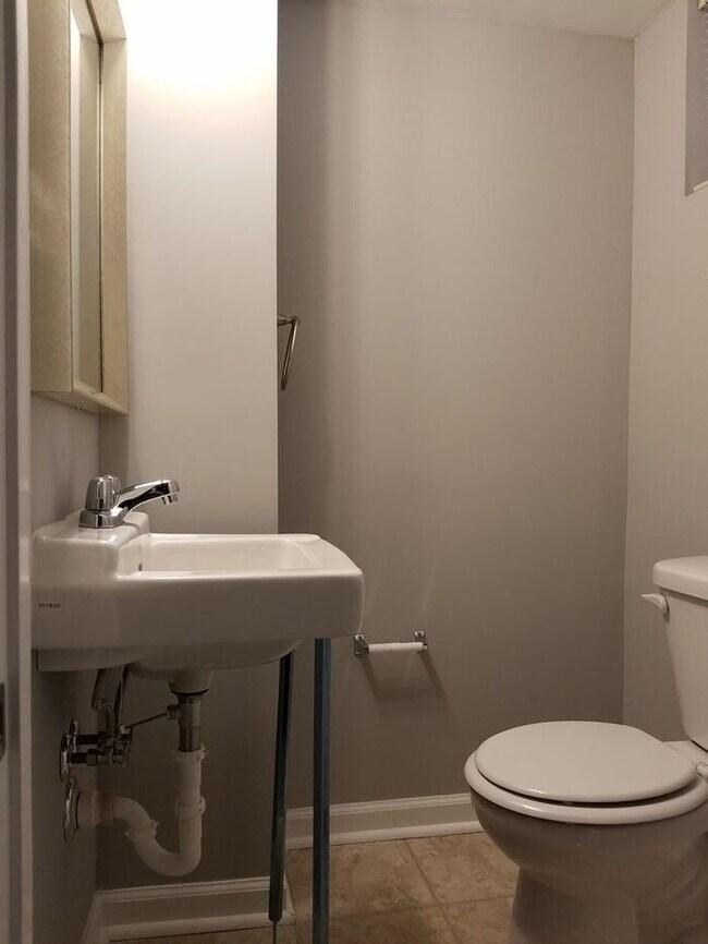 3 Bedroom 2 Bathrooms in 21239