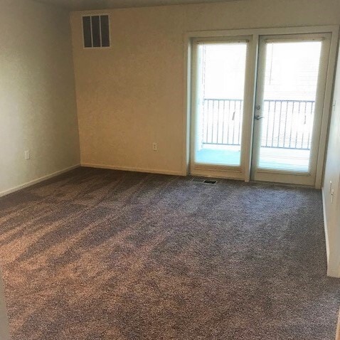 Photo - Cardona Senior Apartments