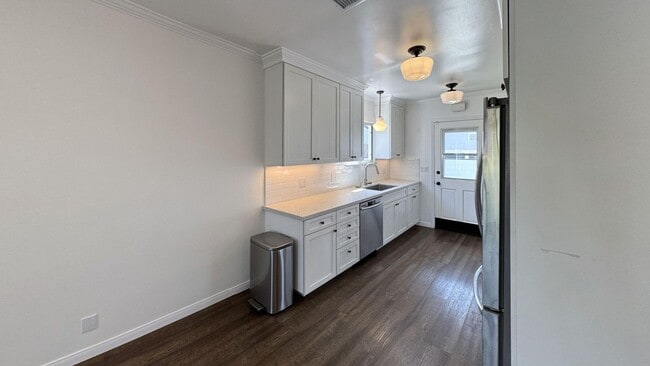 Photo - 3125 Stanford Ave