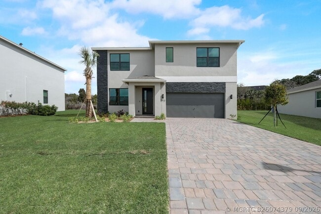 5976 SE Sky Blue Cir