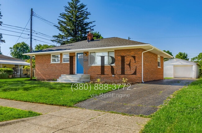 Building Photo - 1329 Elaine Rd