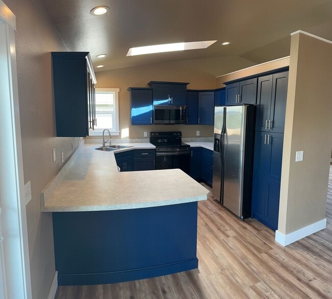 Photo - 5 bedroom in Briarwood - Water/Sewer/Trash PAID